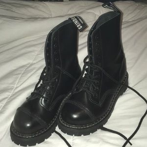 Grinders boots steel toe dr.marten